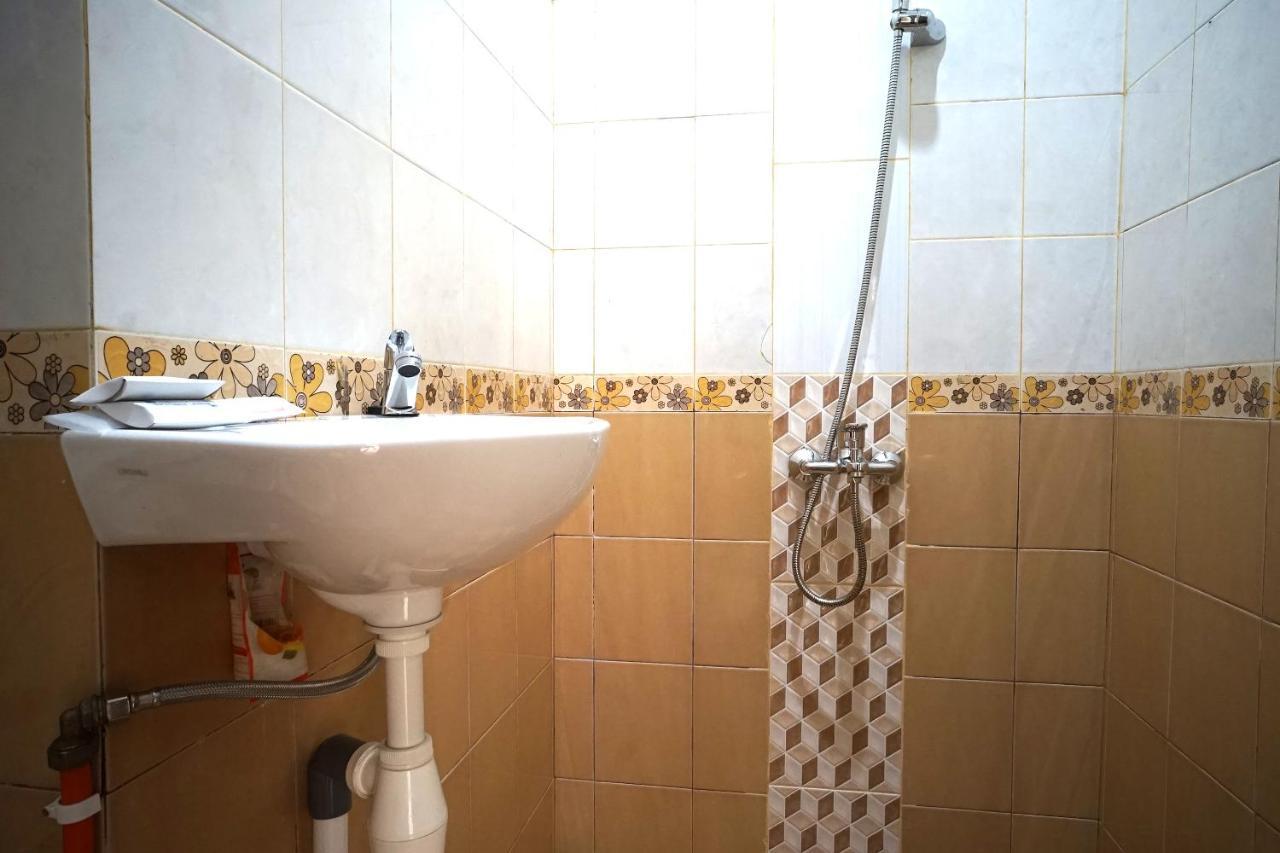 Oyo 2038 Jasmine Hotel Balikpapan (Borneo)