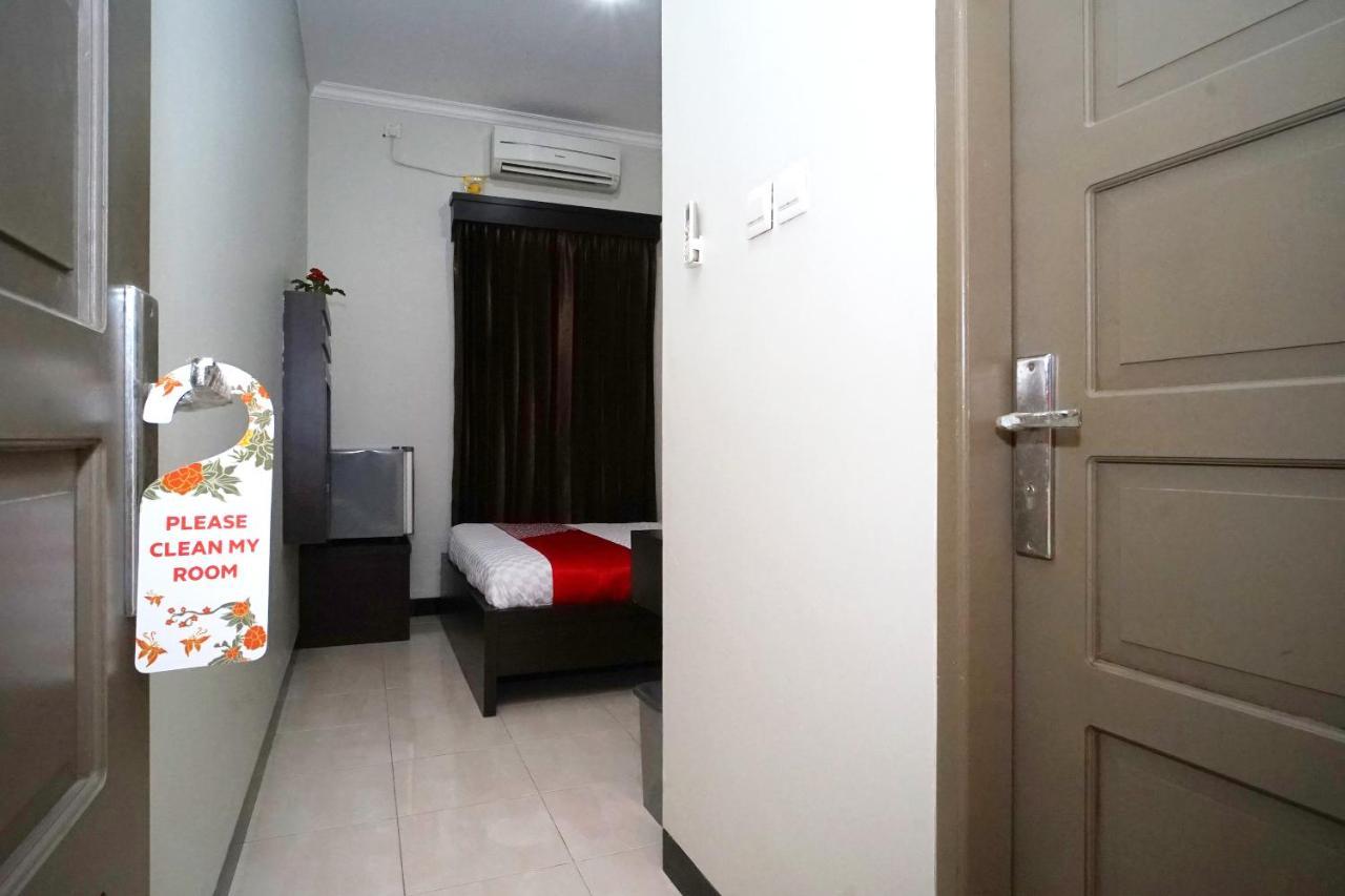 Hotel Oyo 2038 Jasmine 2*